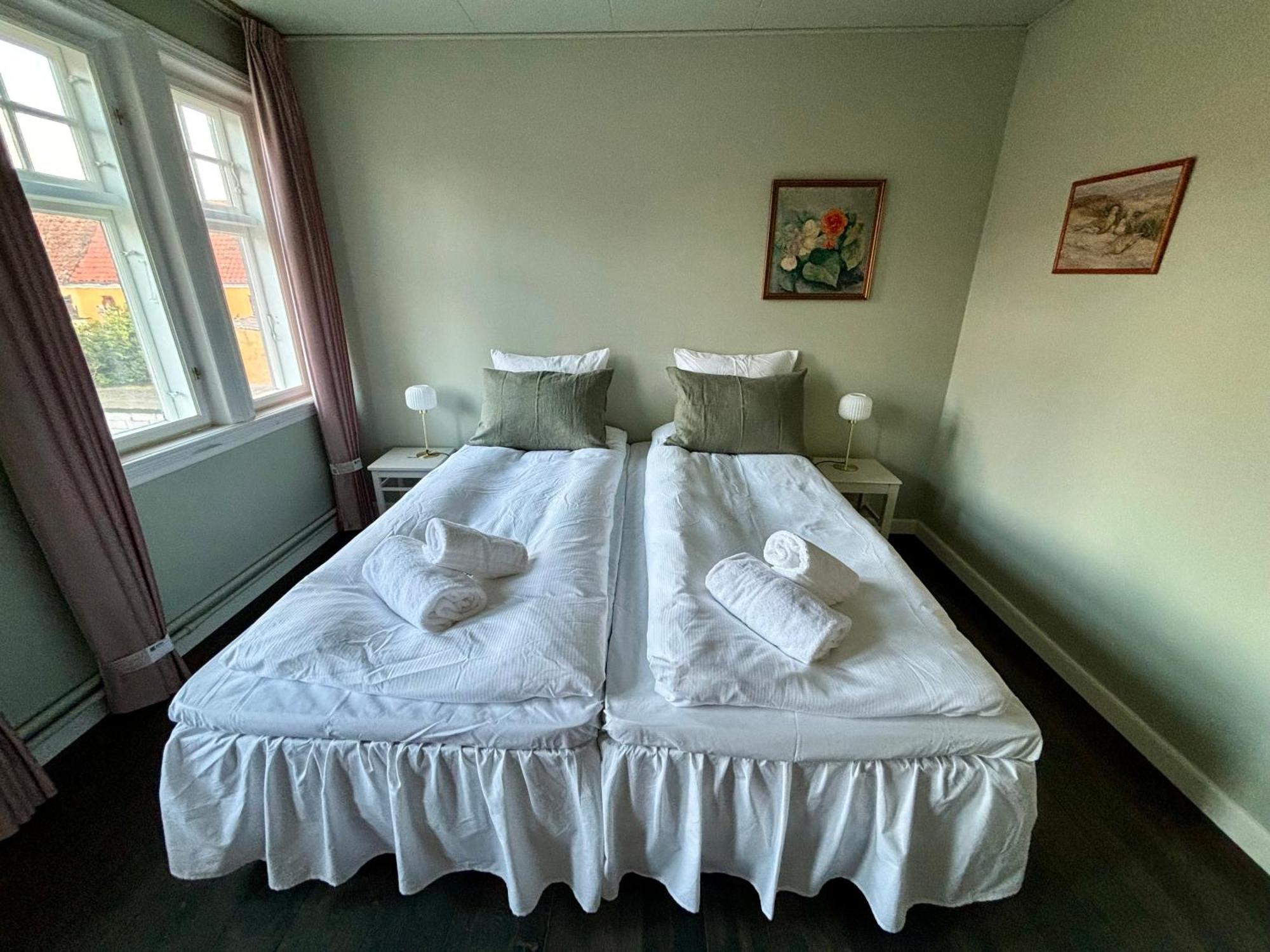 Hotel Kysten Hasle ภายนอก รูปภาพ