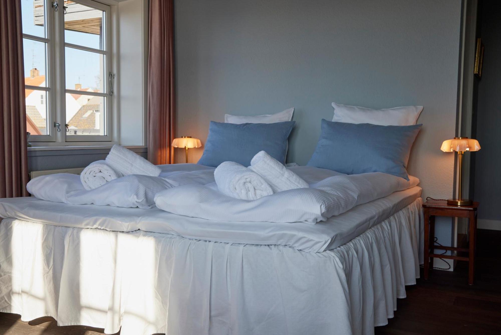 Hotel Kysten Hasle ภายนอก รูปภาพ
